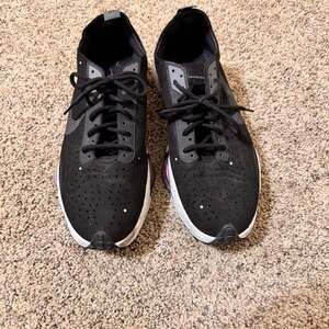 Nike Air Zoom Type N.354 Black Hyper Pink Sneakers